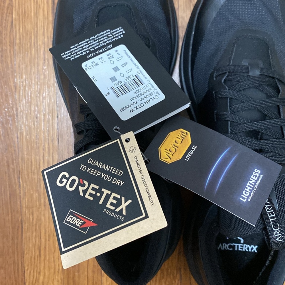 NWOB Arc'teryx Sylan GTX Size 7.5 - Picture 7 of 8
